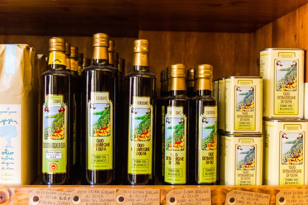 cinque-terre-italie-italia-italy-ligurie-huile-olive-copyright-maeva-destombes-IMG_1177